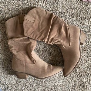 Cute western look boots